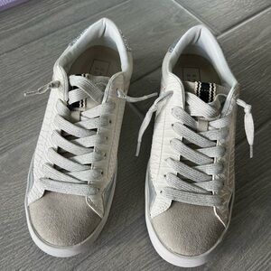 Shu Shop Ruby Sneaker size 7